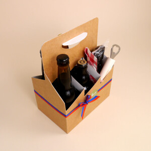 Liechtensteiner Bier: Sixpack mit Wurst &amp; Flaschen&ouml;ffner